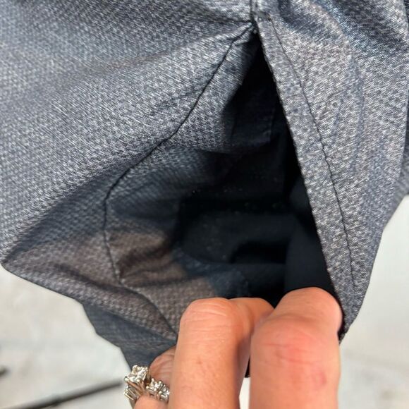 Mens Adidas’s Two Tone Woven Hooded Triple Stripe Jacket Size 2XL - Picture 6 of 9